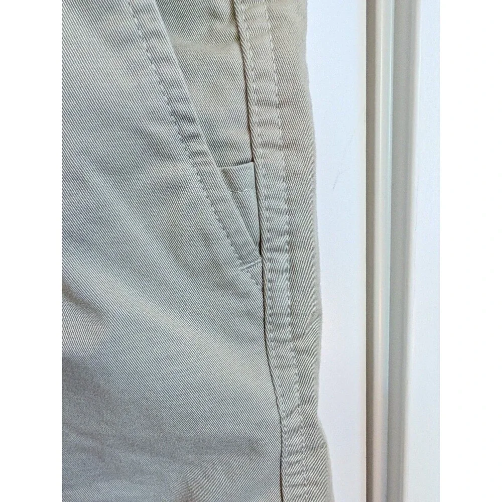 The North Face Khaki Shorts Men's 40 Tan Flat Front Gorpcore Hiking Outdoor Logo